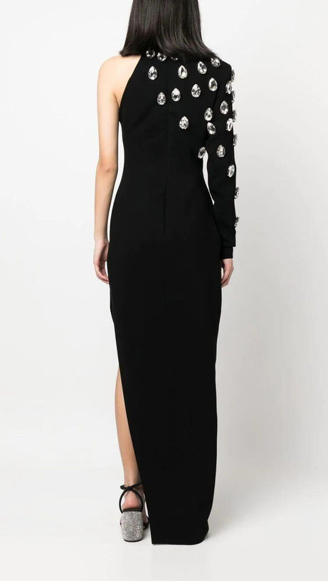 ASYMMETRICAL BLACK CRÊPE DRESS