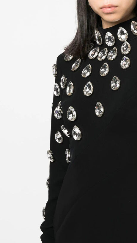 ASYMMETRICAL BLACK CRÊPE DRESS