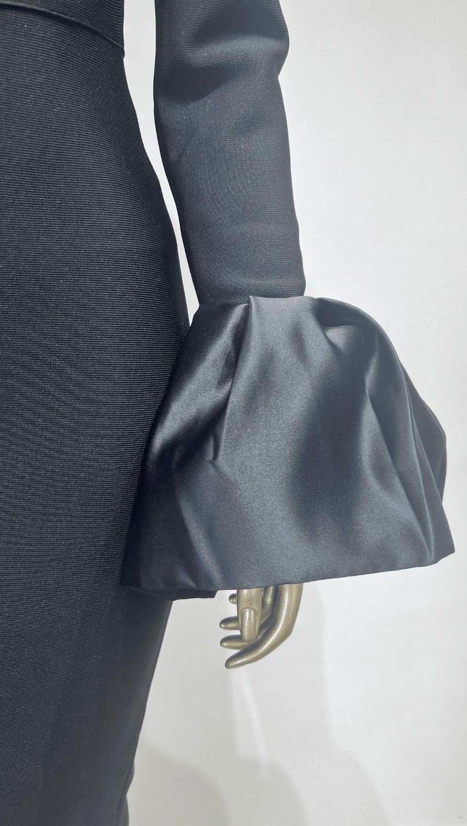 BLACK TRUMPET SLEEVE HIGH-NECK MAXI DRESS