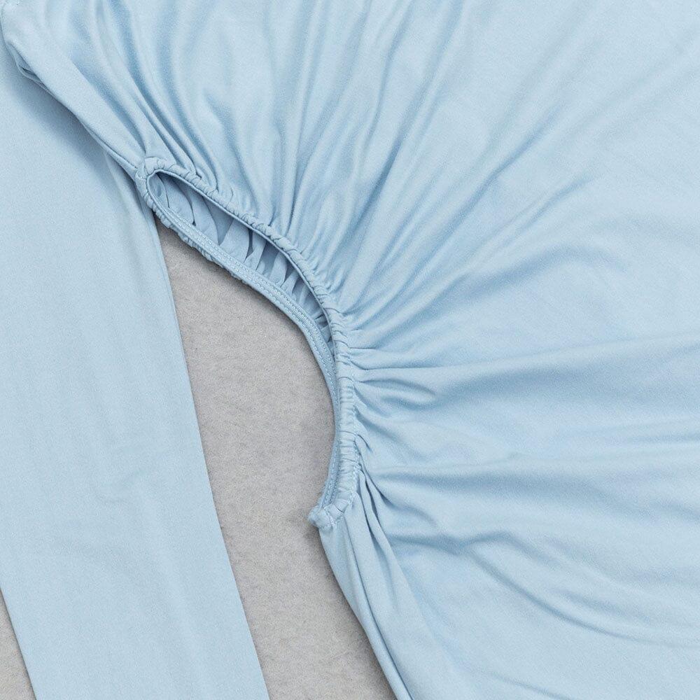 ABITO LUNGO A MANICHE LUNGHE CON COLLO ALTO BLU