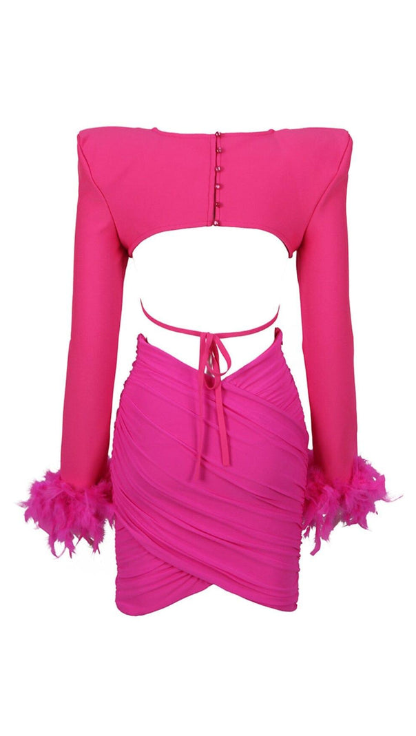 AIIZIE SHOULEDR PAD WAIST BARING FEATHER BLOUSE PLEATED DRESS IN PINK - product image