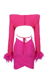 SHOULEDR PAD WAIST BARING FEATHER BLOUSE PLEATED DRESS IN PINK