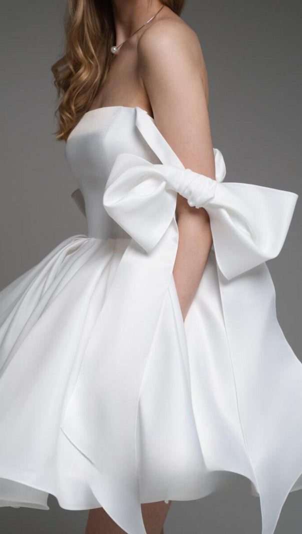 AIIZIE WHITE BOW PUFFY MINI DRESS - product image