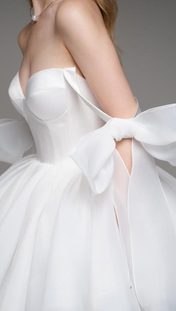 AIIZIE WHITE BOW PUFFY MINI DRESS - product image