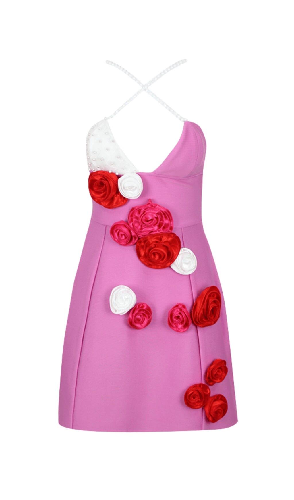MINIKLEID MIT BLUMEN UND PERLTRÄGERN