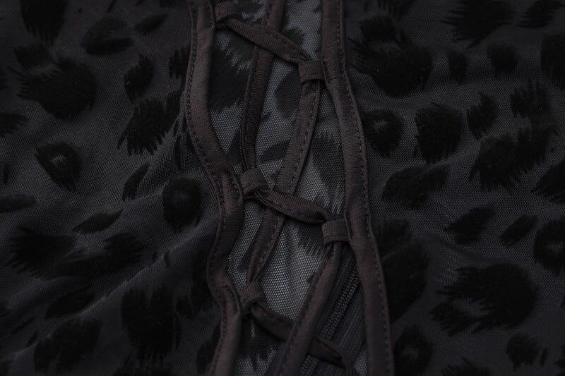 Netz-Overall mit Schnürung und Leopardenmuster