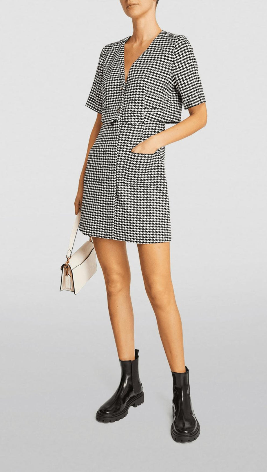 MINIKLEID AUS TWEED MIT HAHNENTRITTMUSTER UND MEHREREM LAGEN 