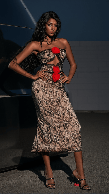 ABITO IN PIZZO CON FIORI PATCHWORK PHOENIX