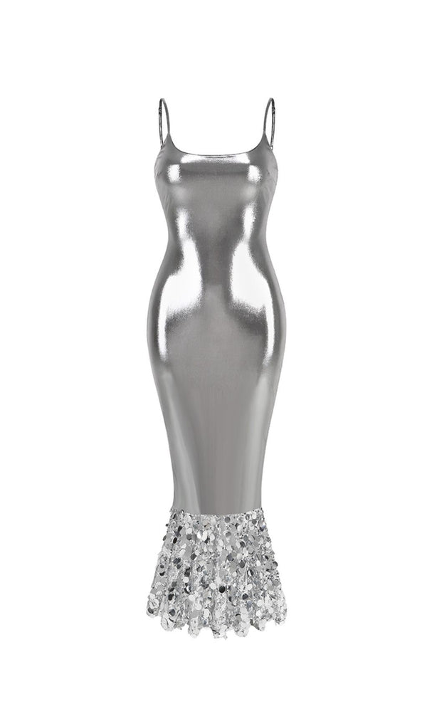 SEQUIN FLUTED MAXI DRESS IN SILVER