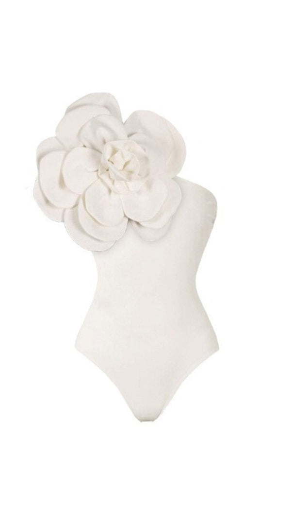 AIIZIE ONE SHOULDER FLOWER TOP IN WHITE - product image