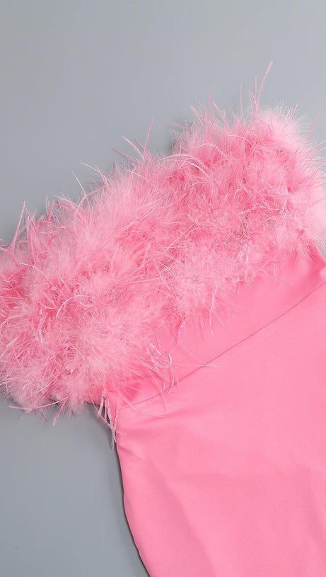 MINI ABITO ADERENTE CON PIUME SENZA SPALLINE ROSA