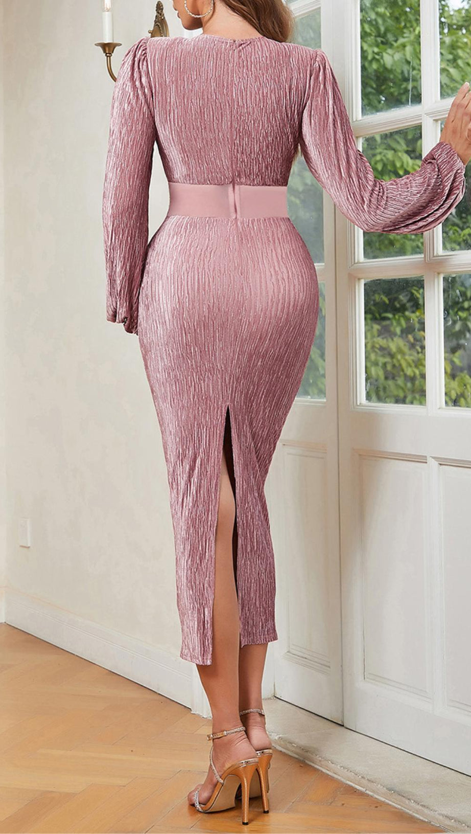 PUFF LONG SLEEVE VELVET MIDI DRESS IN PINK