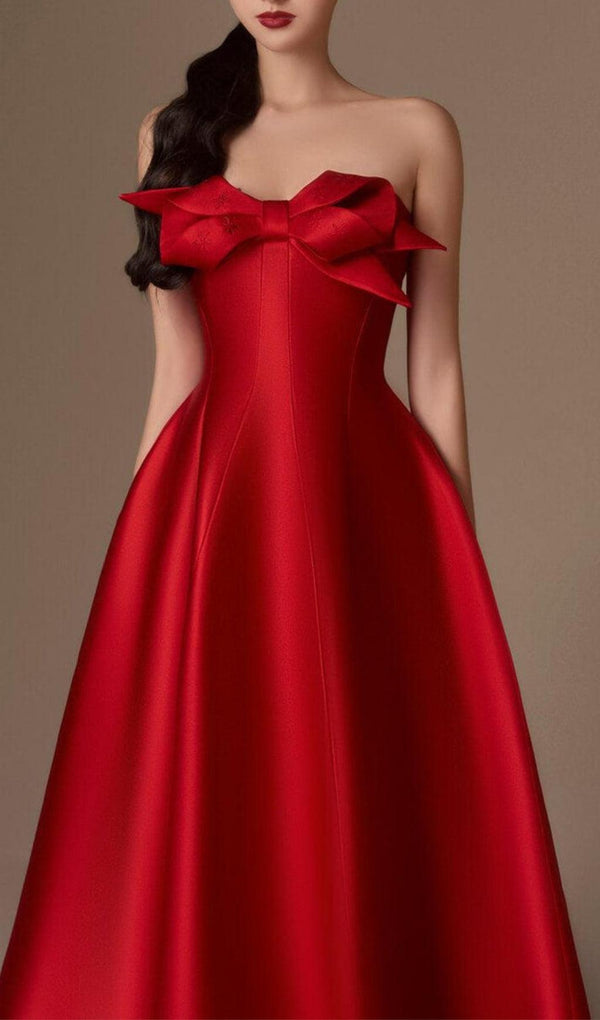 RED FLARED SEMI-HEART NECK TAFFETA MIDI DRESS