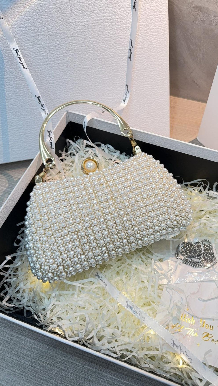 RHINESTONE PEARL BEADED CLUTCH