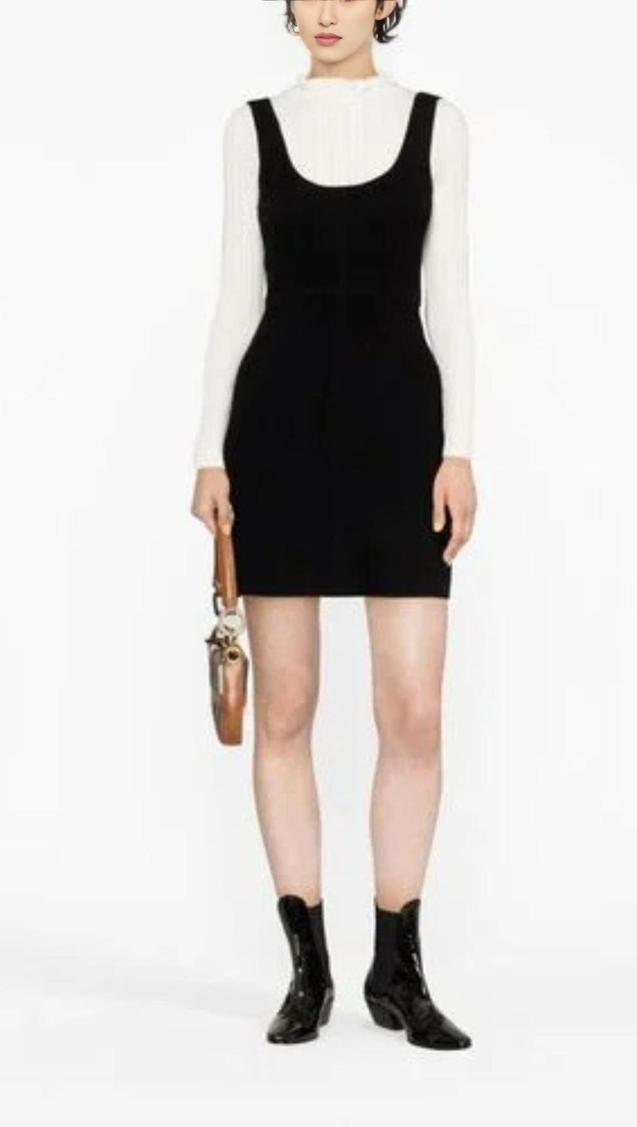 Latzkleid im Lagenlook 