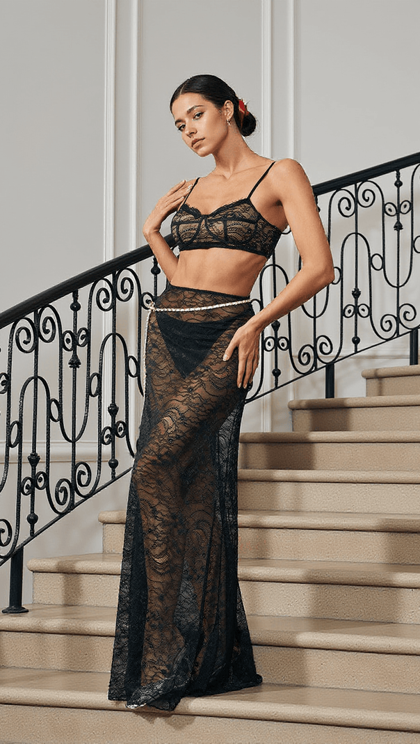 AIIZIE FAVI LACE SKIRT SET WITH WAIST CHAIN IN BLACK - product image