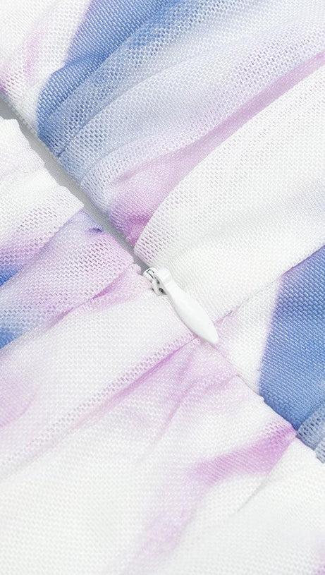 LANGÄRMELIGES MIDIKLEID MIT RÜSCHEN IN WEISS BLAU 