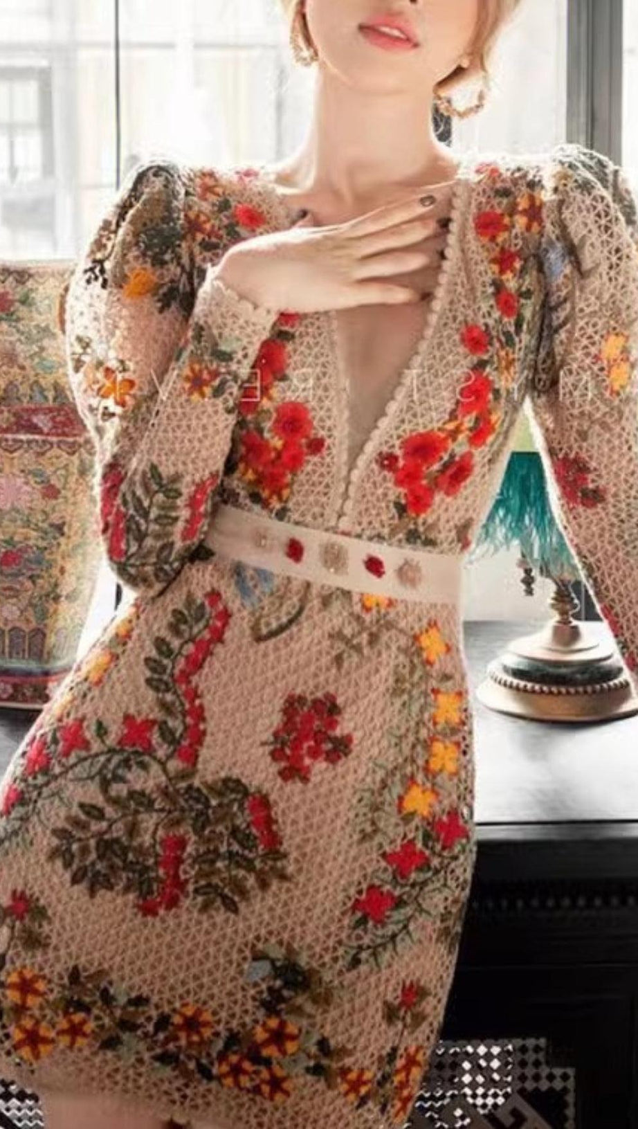 FLOWER EMBROIDERY MINI DRESS