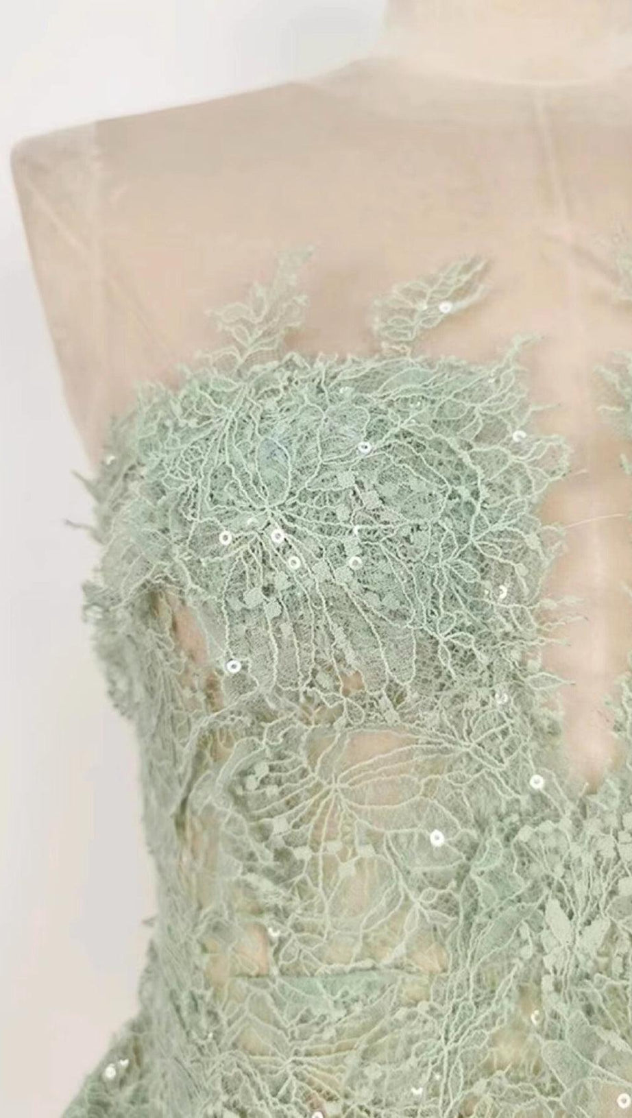 GREEN FLORAL LACE EMBROIDER MIDI DRESS