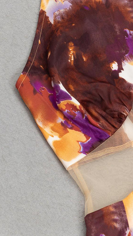 HALTER PRINTED BODYCON MIDI DRESS