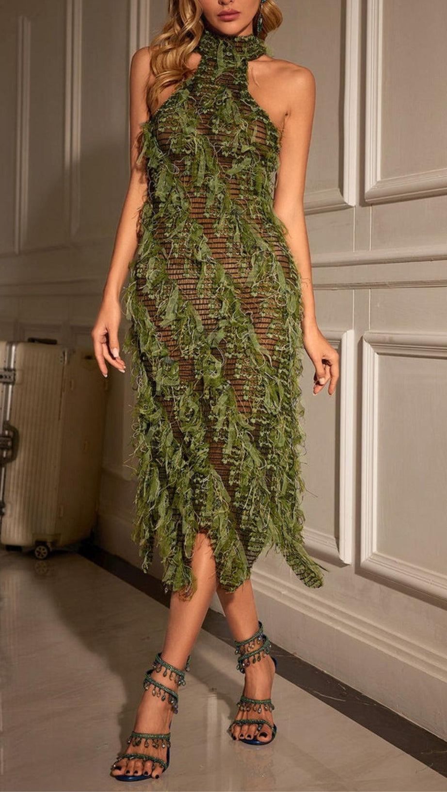 HALTERNECK BACKLESS HOLLOW MIDI DRESS IN GREEN