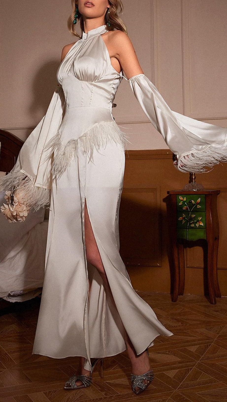 HALTERNECK FEATHER SATIN DRESS IN WHITE