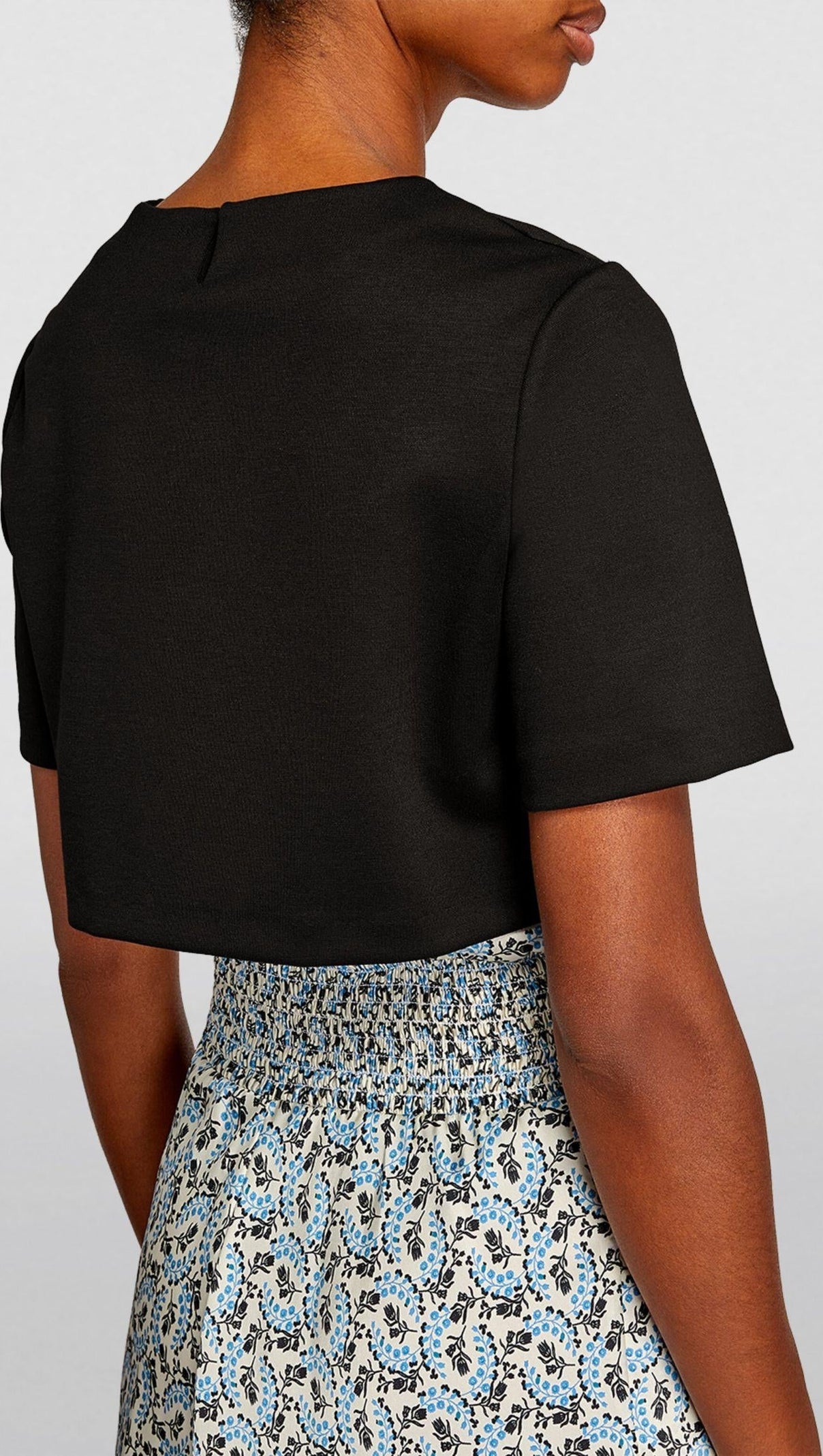 AIIZIE CROP TOP PRINTED SATIN SKIRT SUIT - product image
