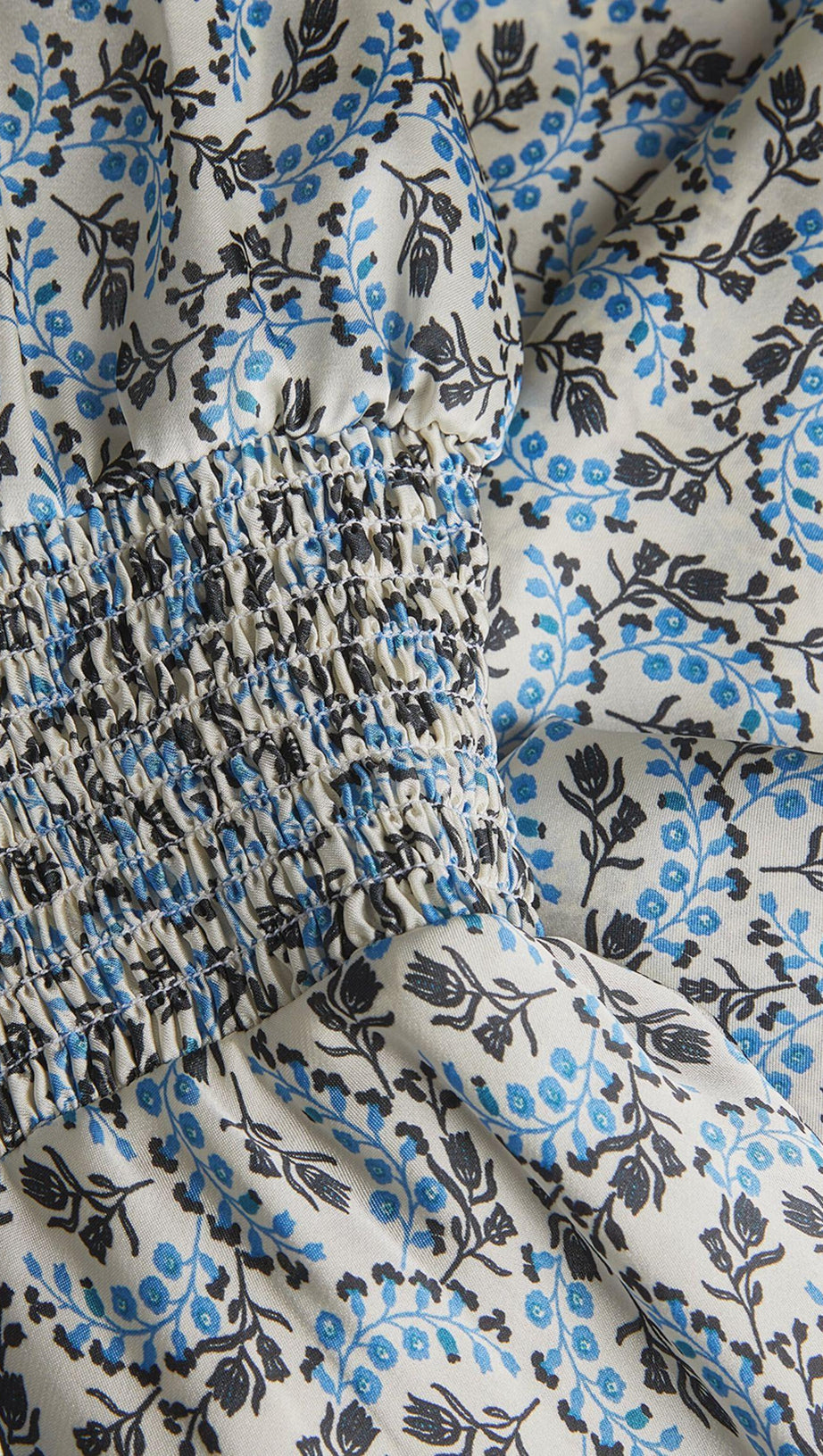 COMPLETO CON GONNA IN RASO STAMPATO E TOP CORTO 