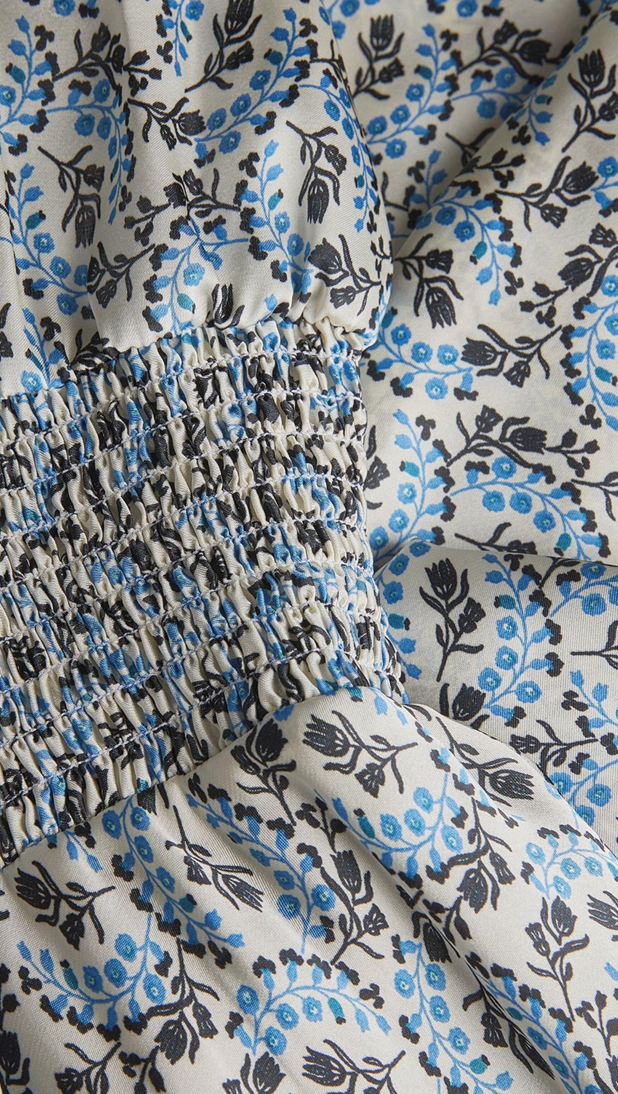 AIIZIE CROP TOP PRINTED SATIN SKIRT SUIT - product image