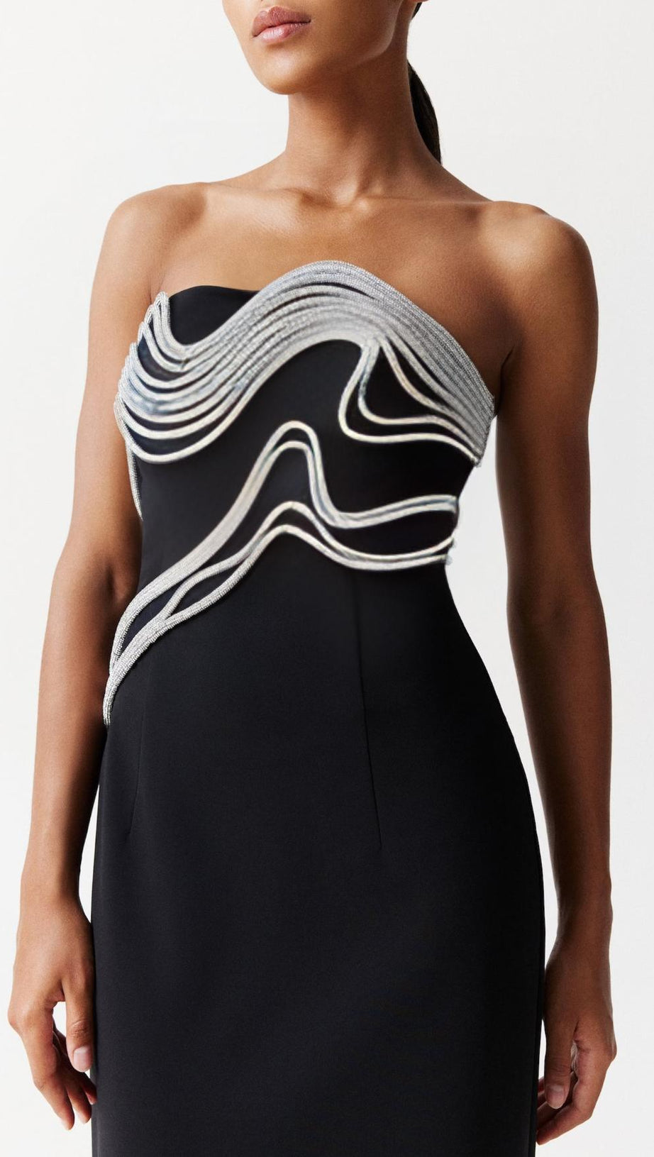 ABITO LUNGO NERO CON CRISTALLI 