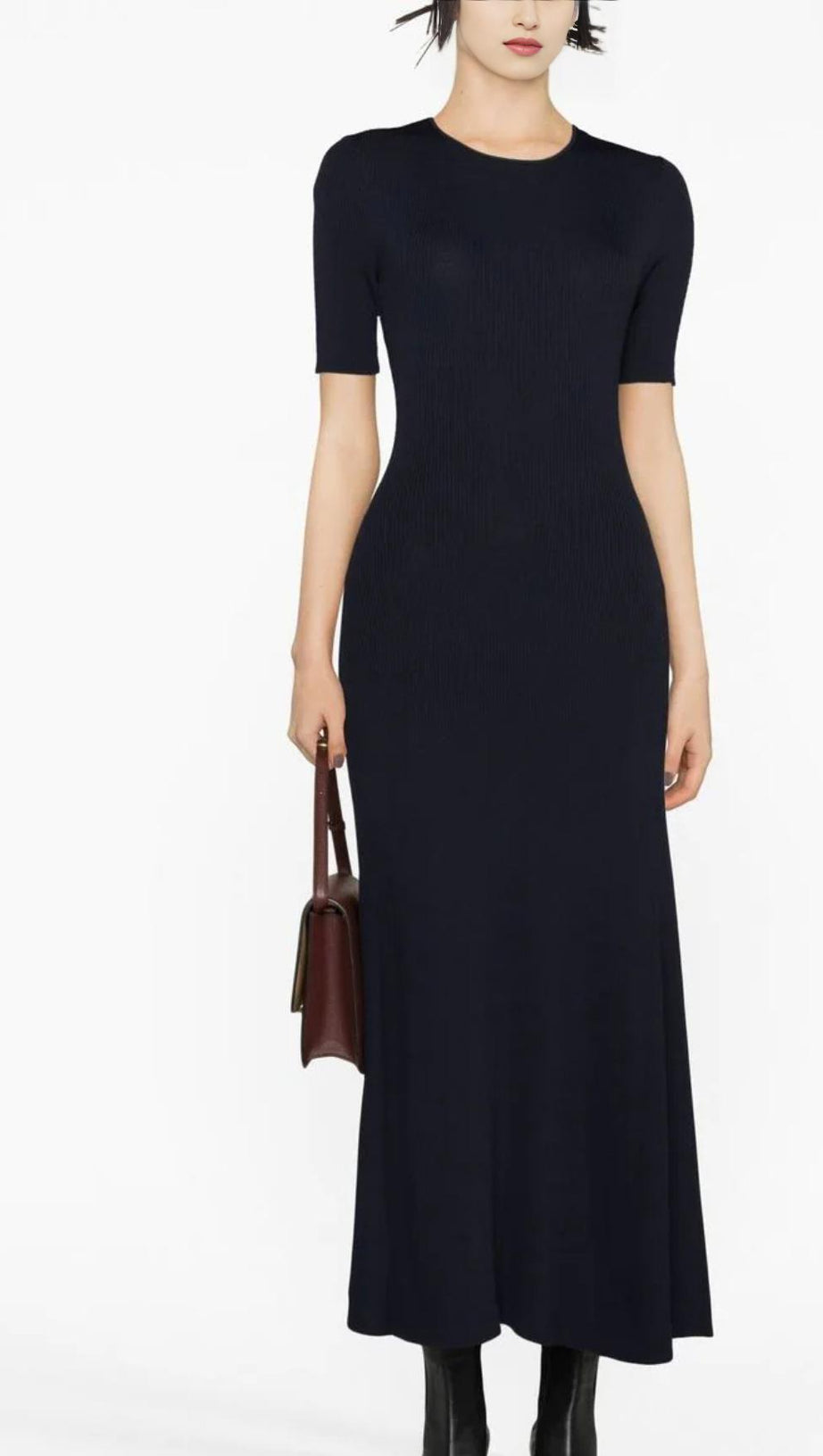 ABITO LUNGO CON SCHIENA TAGLIATA 