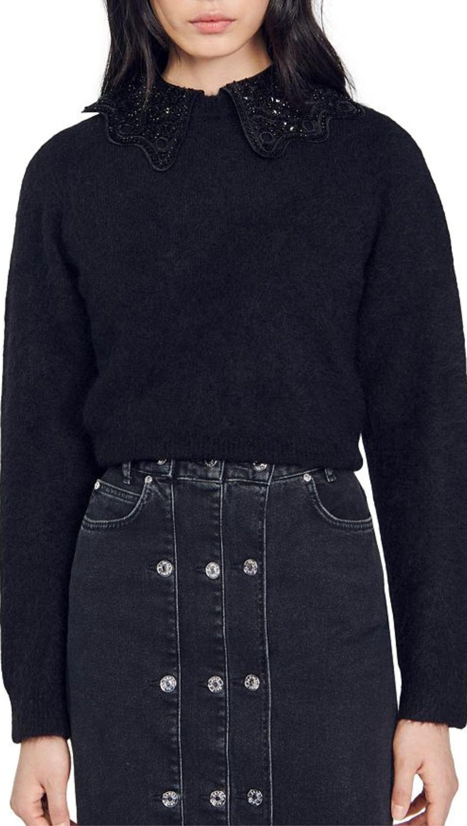 EMBELLISHED COLLAR SWEATER