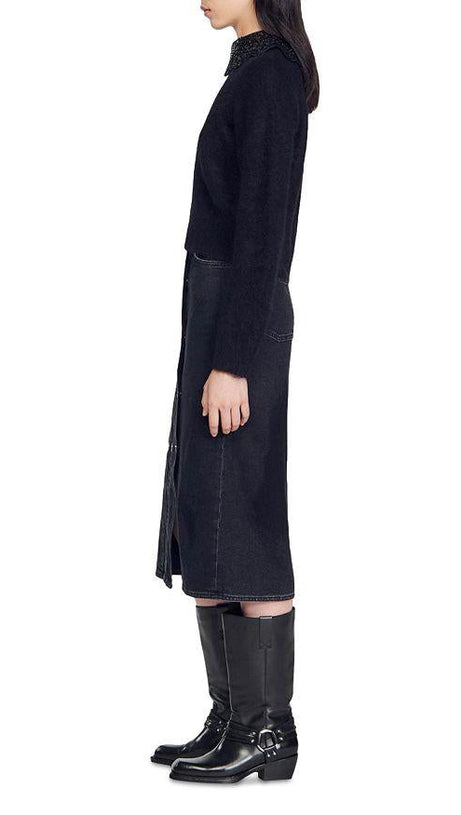 EMBELLISHED COLLAR SWEATER