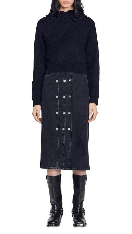 EMBELLISHED COLLAR SWEATER