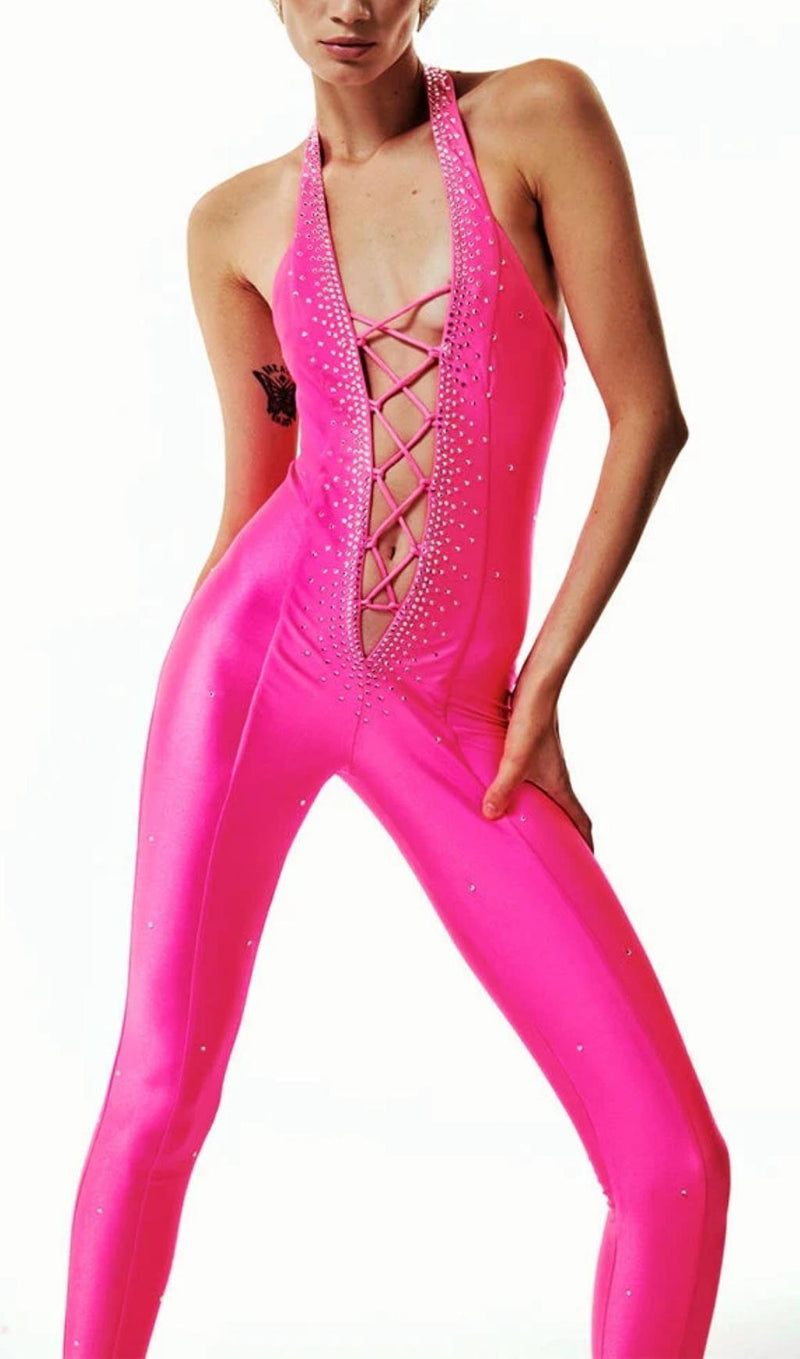 HALTER NECK CRYSTAL BACKLESS JUMPSUITS IN PINK