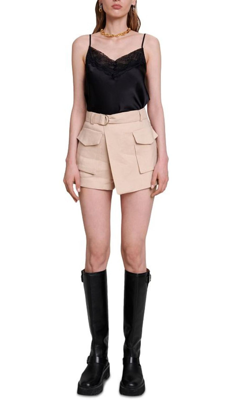 BEIGER SKORT MIT GÜRTEL 