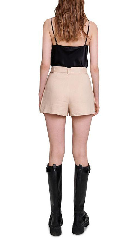 BEIGER SKORT MIT GÜRTEL 