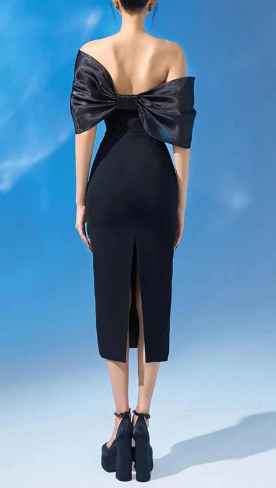 ABITO MIDI CON FARFALLA NERA