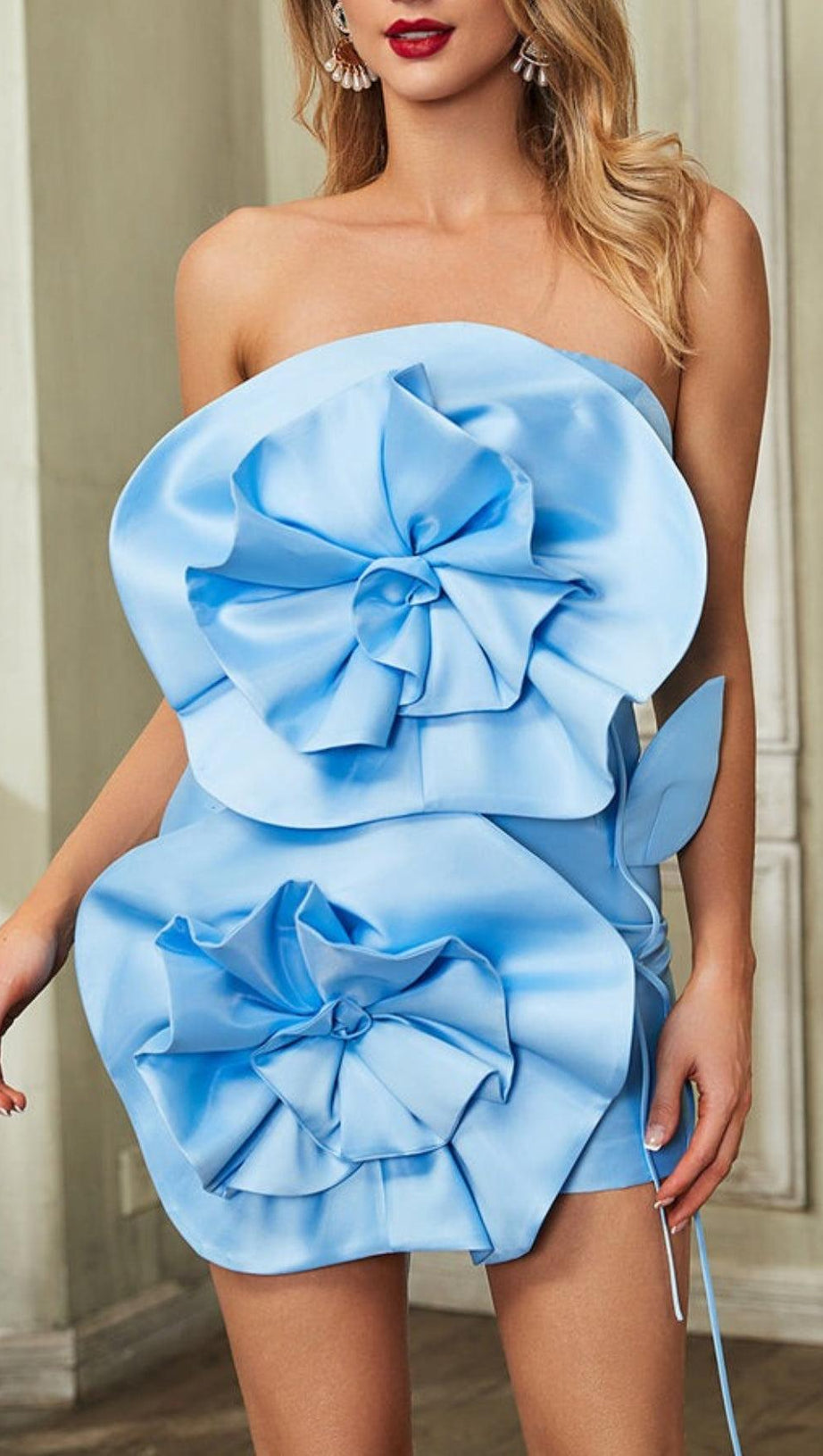 BLUE FLOWER STRAPLESS BIND MINI DRESS