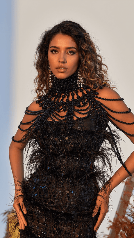 DANI PEARL BODY CHAIN TOP IN BLACK