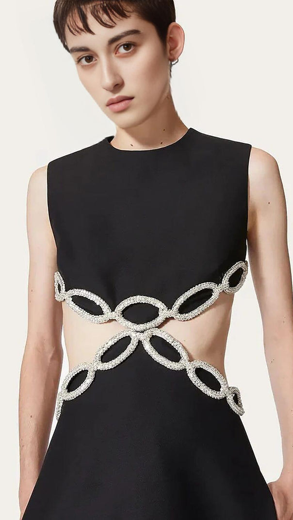 AIIZIE CRYSTAL EMBROIDERED SHORT BANDAGE DRESS - product image