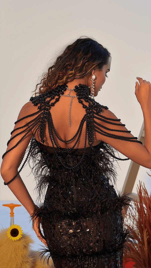 AIIZIE DANI PEARL BODY CHAIN TOP IN BLACK - product image