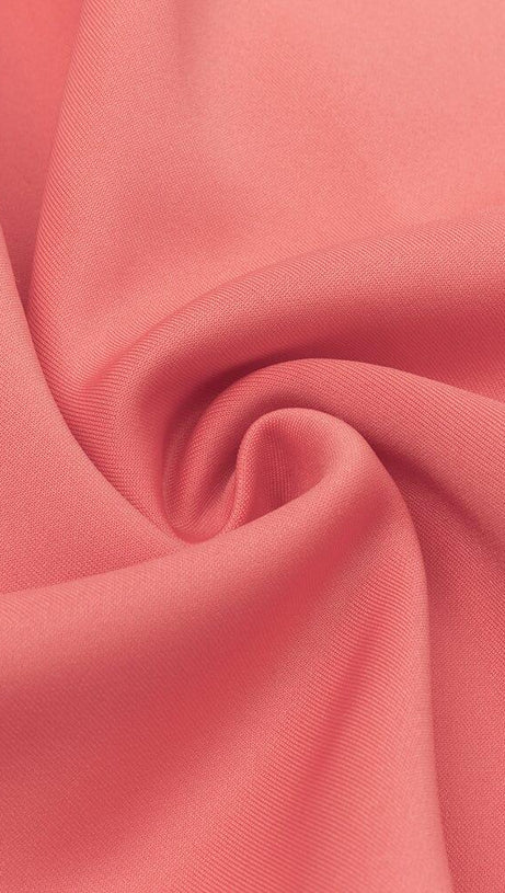 MIDIKLEID MIT EINER SCHULTER UND KORSETT