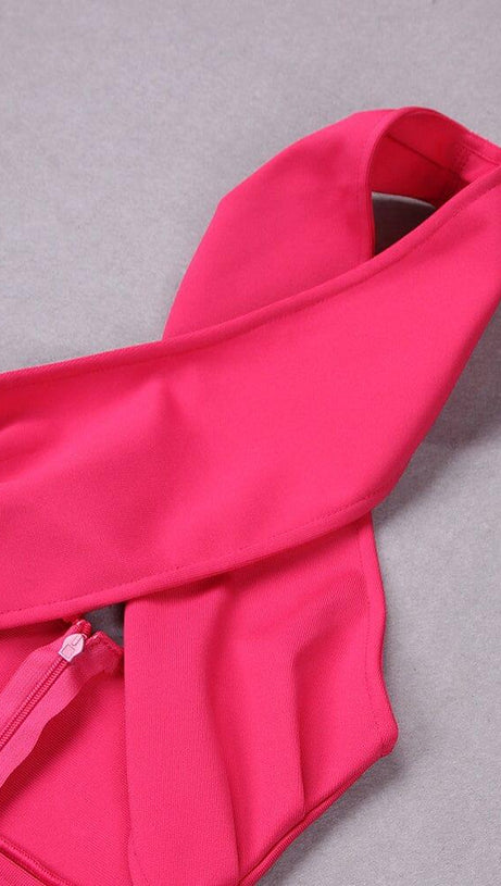 BANDAGE HALTER MIDI DRESS IN ROSE PINK