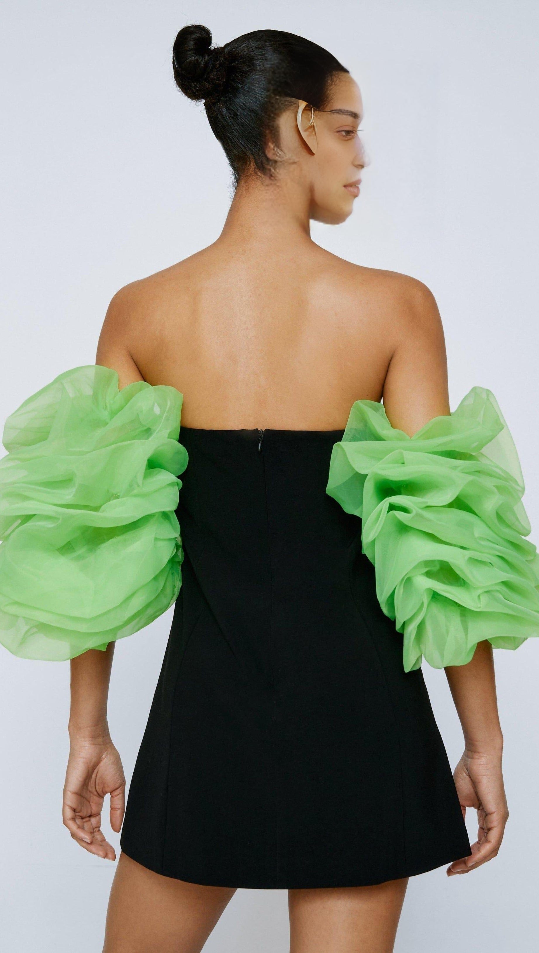 ORGANZA PUFF SLEEVE MINI DRESS IN BLACK