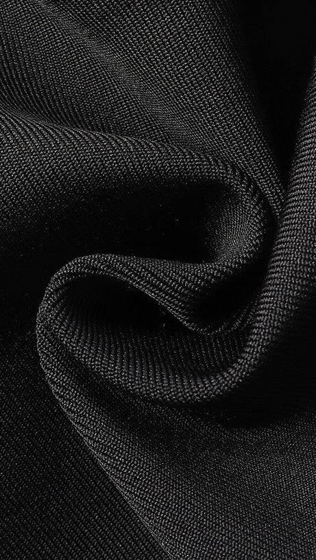 BANDAGE DIAMOND MIDI SPLIT DRESS IN BLACK