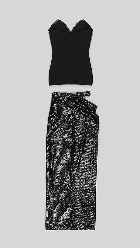 GLÄNZENDES TRÄGERLOSES TOP MIT PAILLETTEN UND GESPLITTETEN RÖCKEN