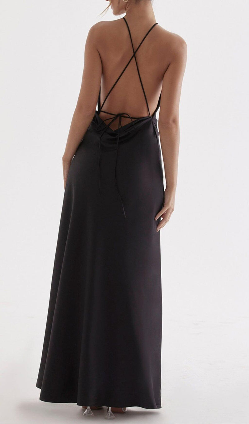 BLACK THIGH SLIT MAXI DRESS