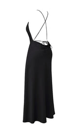 BLACK THIGH SLIT MAXI DRESS