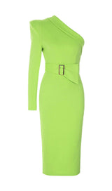 ONE SHOULDER BELT MIDI DRESS IN GREEN